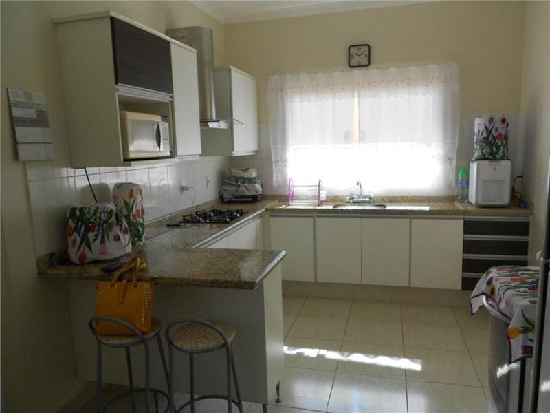 Casa, 3 quartos, 164 m² - Foto 4