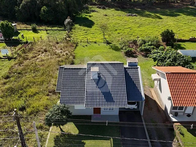 Casa 2 quartos e 1 banheiro, à venda, no bairro TEUTÔNIA em Teutônia