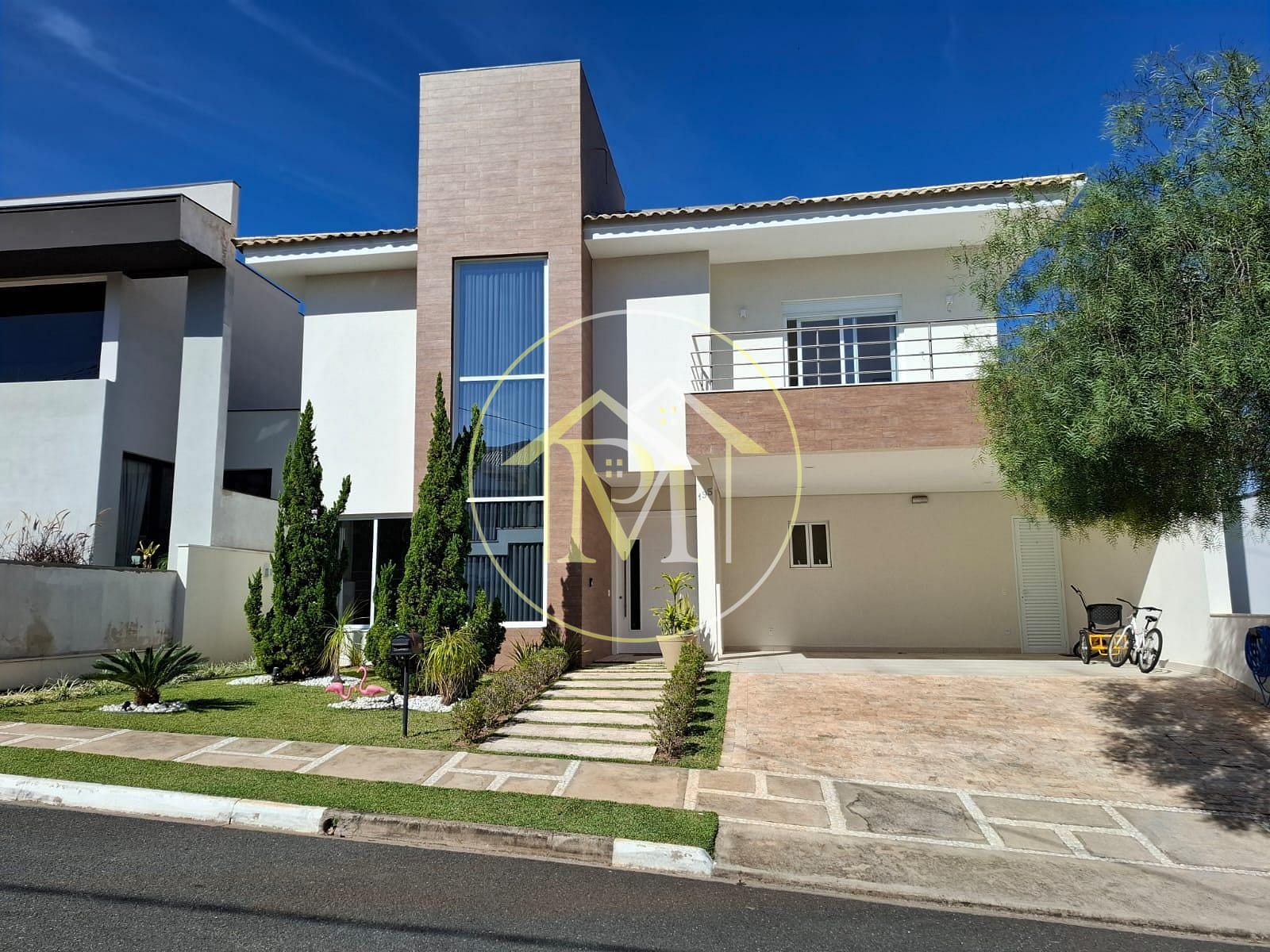 Casa, 3 quartos, 300 m² - Foto 1