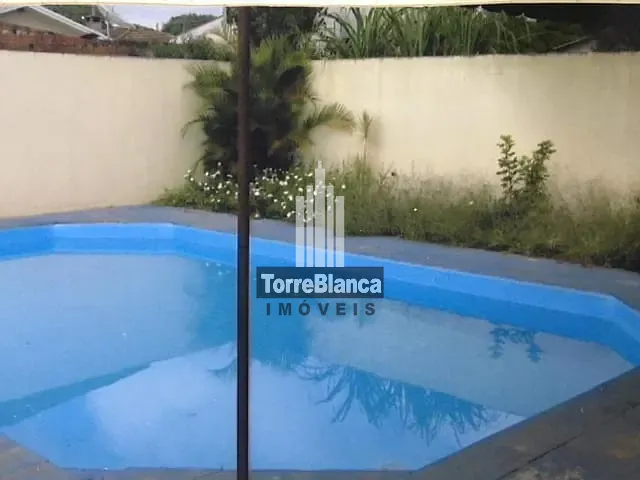 Casa com 550m² 3 quartos e 2 banheiros, à venda ou para alugar, no bairro Oficinas em Ponta Grossa