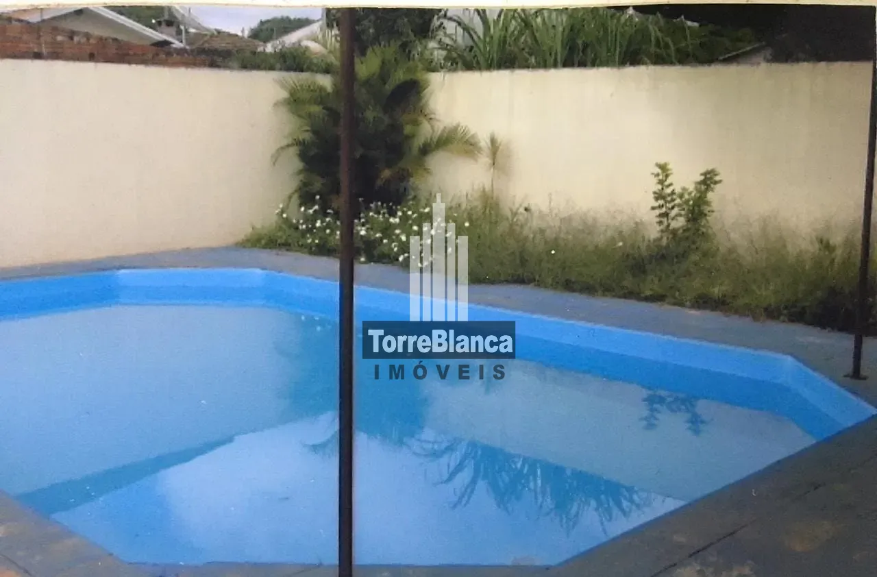 Casa, 3 quartos, 220 m² - Foto 2