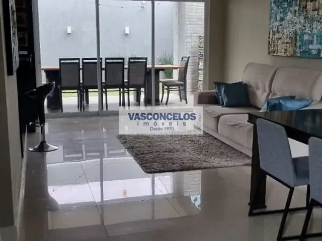 Casa com 250m² 3 quartos e 3 banheiros, à venda, no bairro Loteamento Villa Branca em Jacareí