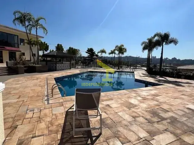 Casa com 700m² 4 quartos e 5 banheiros, à venda, no bairro Reserva Santa Maria em Jandira