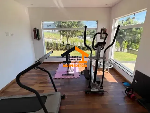 Casa com 700m² 4 quartos e 5 banheiros, à venda, no bairro Reserva Santa Maria em Jandira