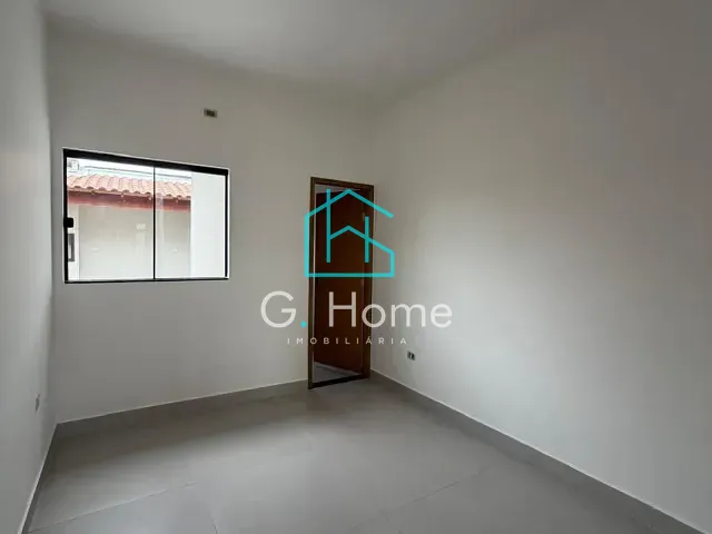 Casa com 131m² 2 quartos e 2 banheiros, à venda, no bairro Residencial Professora Marieta em Londrina