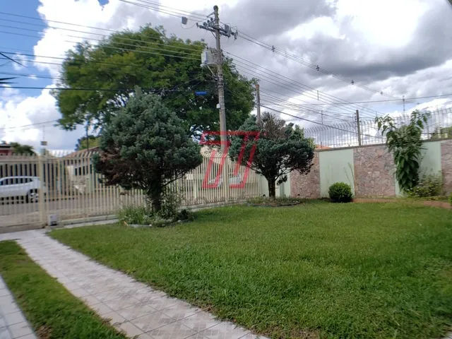 Casa com 516m² 3 quartos e 3 banheiros, à venda, no bairro Guaíra em Curitiba