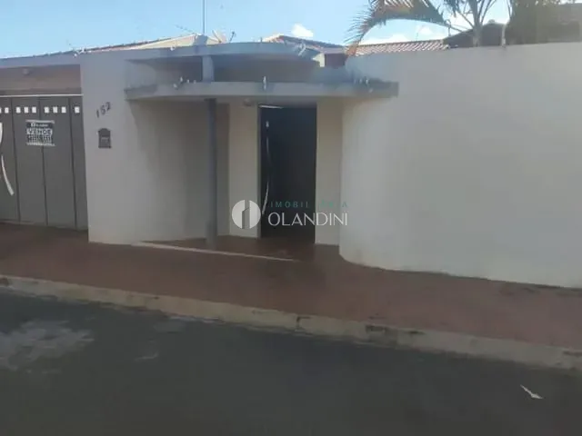Casa com 300m², à venda, no bairro Jardim Conquista em Artur Nogueira