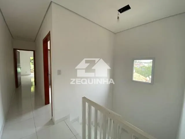 Casa com 130m² 4 quartos e 2 banheiros, à venda, no bairro Bela Vista em Osasco