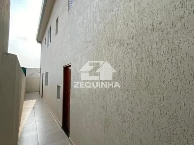Casa com 130m² 4 quartos e 2 banheiros, à venda, no bairro Bela Vista em Osasco