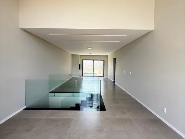 Casa com 193m² 3 quartos e 4 banheiros, à venda, no bairro Orfãs em Ponta Grossa