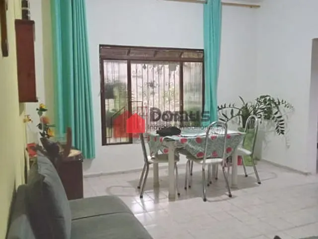 Casa com 300m², à venda, no bairro Parque das Nações em Pindamonhangaba