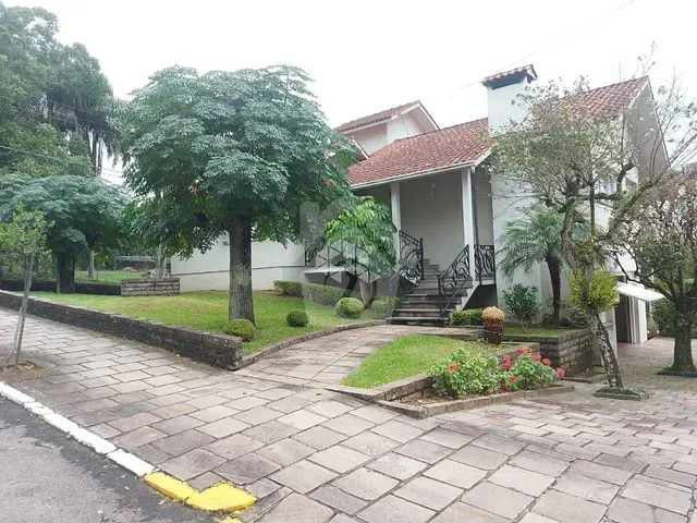 Casa 3 quartos e 2 banheiros, à venda, no bairro centro em Garibaldi