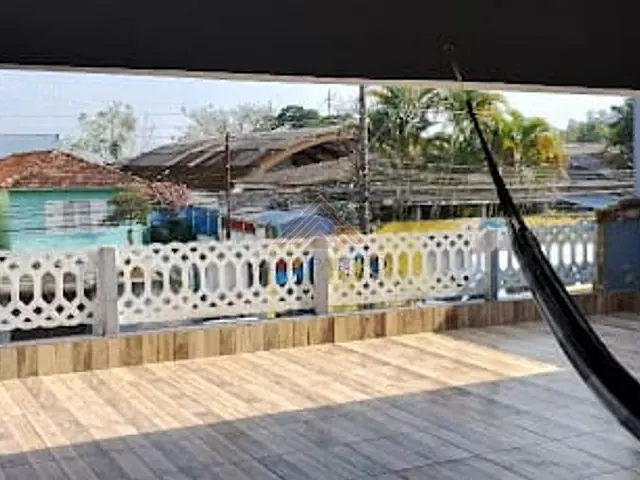 Casa com 269m² 3 quartos e 2 banheiros, para alugar, no bairro Jardim Mauá em Mauá