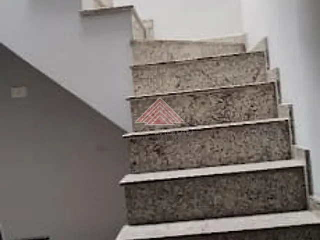 Casa com 269m² 3 quartos e 2 banheiros, para alugar, no bairro Jardim Mauá em Mauá