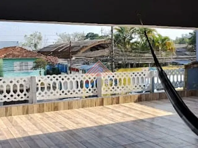 Casa com 269m² 3 quartos e 2 banheiros, para alugar, no bairro Jardim Mauá em Mauá