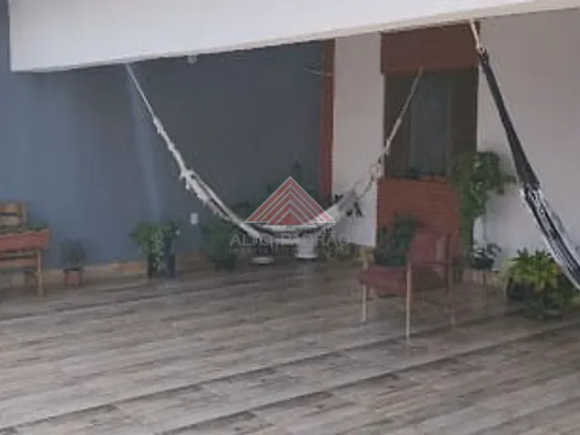 Casa com 269m² 3 quartos e 2 banheiros, para alugar, no bairro Jardim Mauá em Mauá
