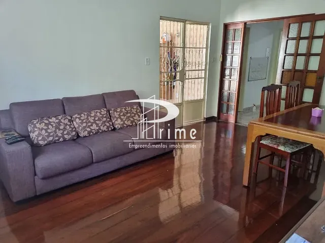 Casa com 304m² 3 quartos e 4 banheiros, à venda, no bairro Brasilândia em São Gonçalo