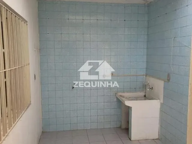 Casa com 158m² 2 quartos e 1 banheiro, à venda, no bairro Umuarama em Osasco