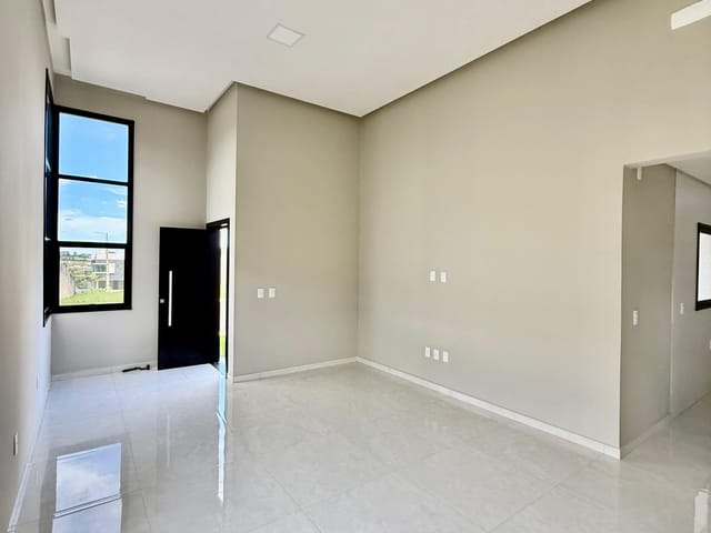 Casa com 135m² 3 quartos e 3 banheiros, à venda, no bairro Contorno em Ponta Grossa