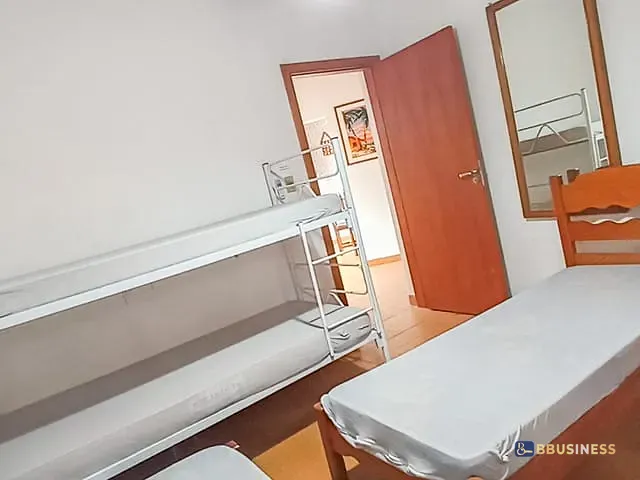 Casa com 324m² 3 quartos e 2 banheiros, à venda, no bairro Centro em Bertioga