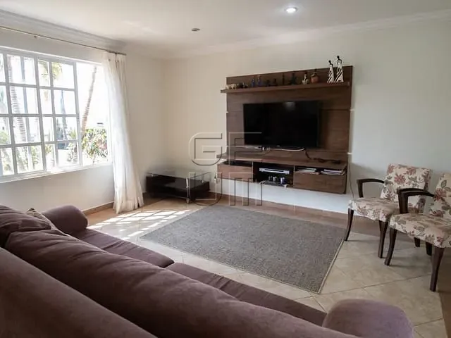 Casa com 501m² 3 quartos e 4 banheiros, à venda, no bairro Recanto do Salto em Londrina