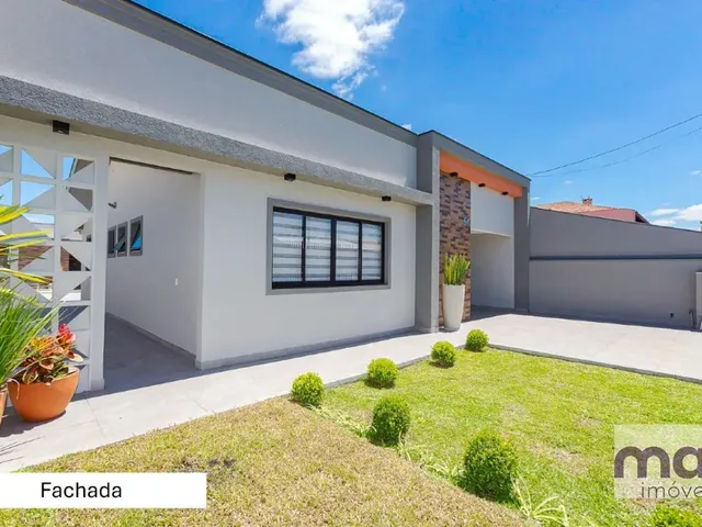 Casa com 390m² 3 quartos e 7 banheiros, à venda, no bairro Xaxim em Curitiba