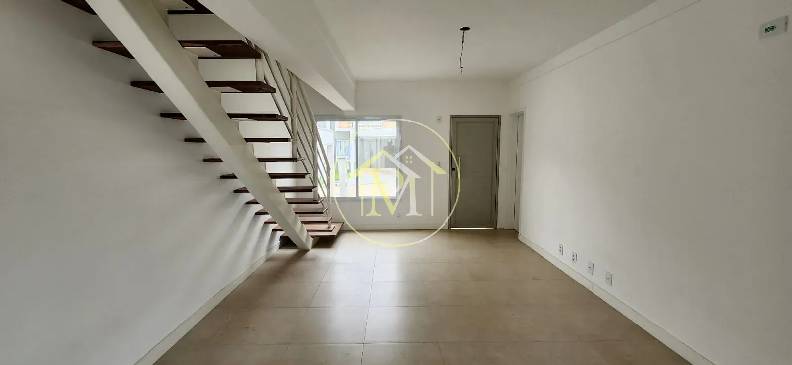 Casa, 3 quartos, 131 m² - Foto 1