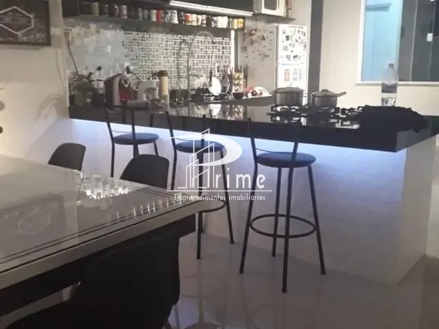 Casa com 200m² 3 quartos e 3 banheiros, à venda, no bairro Bela Vista em Itaboraí