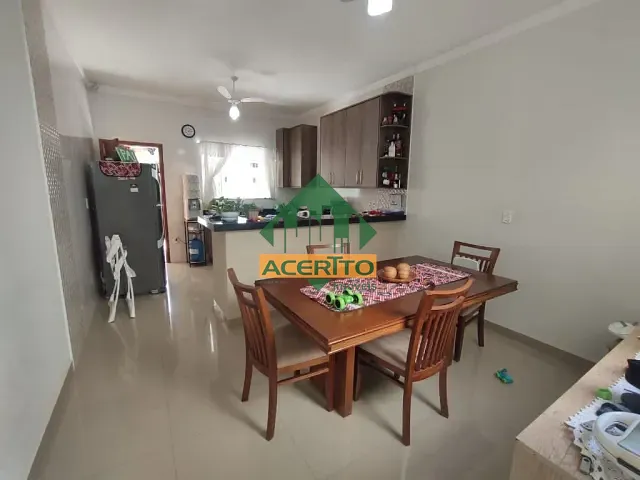 Casa com 300m² 3 quartos e 3 banheiros, à venda, no bairro Concórdia II em Araçatuba