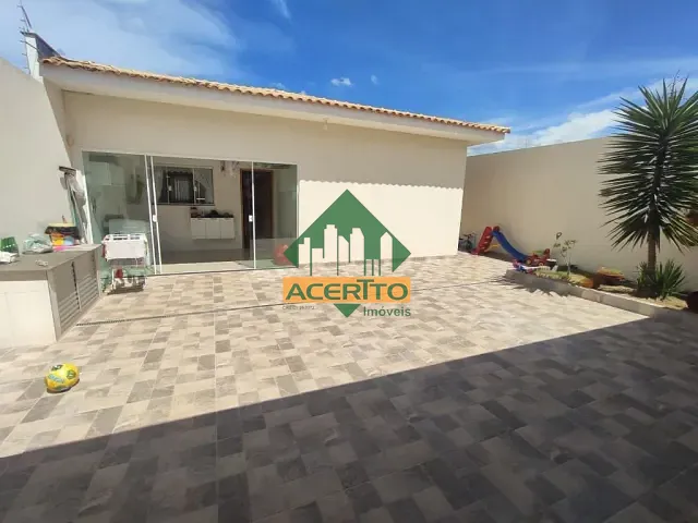 Casa com 300m² 3 quartos e 3 banheiros, à venda, no bairro Concórdia II em Araçatuba