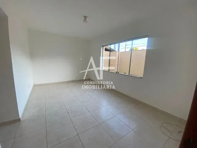 Casa 3 quartos e 2 banheiros, à venda, no bairro Centro em Taubaté