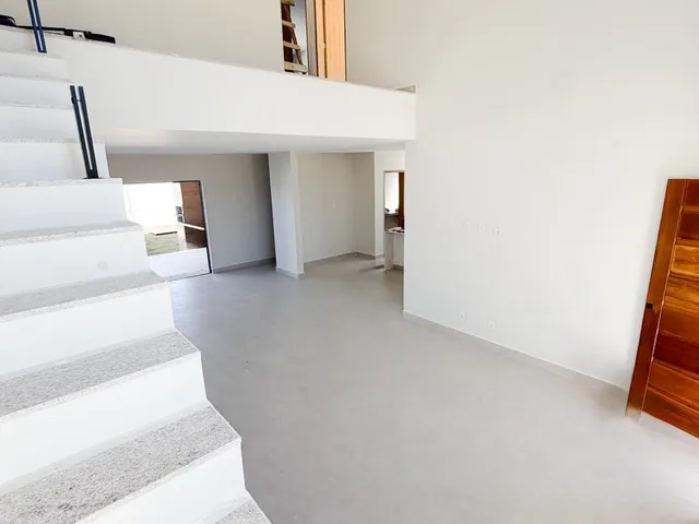 Casa 4 quartos e 4 banheiros, à venda, no bairro Alphaville em Rio das Ostras