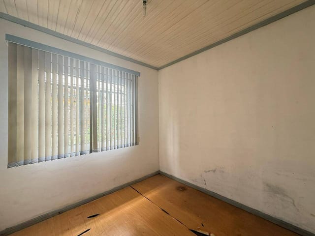 Casa com 90m², à venda, no bairro Oficinas em Ponta Grossa