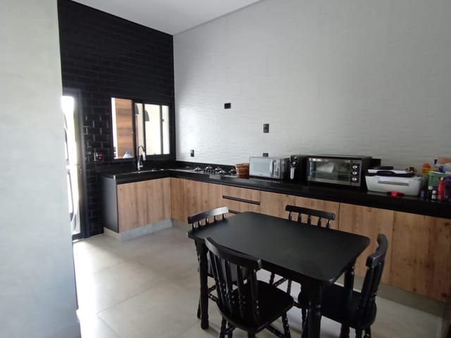Casa com 154m² 3 quartos e 2 banheiros, à venda, no bairro Condomínio Villa Verde Bragança em Bragança Paulista