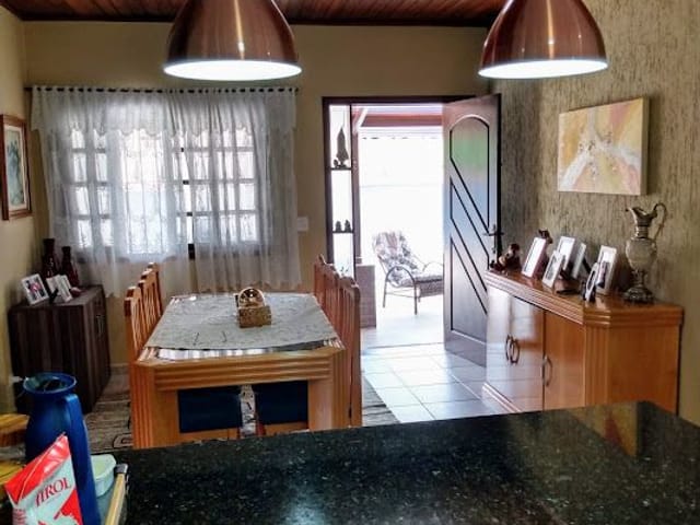 Casa com 315m² 3 quartos e 3 banheiros, à venda, no bairro Jardim Sao Luiz (Caucaia do Alto) em Cotia