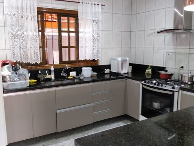 Casa com 315m² 3 quartos e 3 banheiros, à venda, no bairro Jardim Sao Luiz (Caucaia do Alto) em Cotia