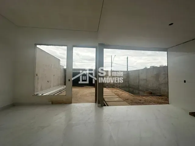 Casa com 200m², à venda, no bairro Jardim Lima em Andradas