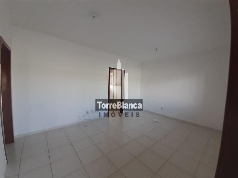 Casa à venda com 3 quartos, 80m² - Foto 3