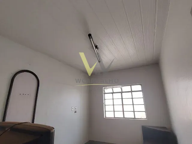 Casa com 495m² 4 quartos e 2 banheiros, à venda, no bairro Centro em Anápolis