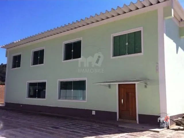 Casa com 762m², à venda, no bairro Quitandinha em Petrópolis