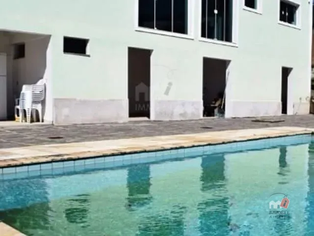 Casa com 762m², à venda, no bairro Quitandinha em Petrópolis