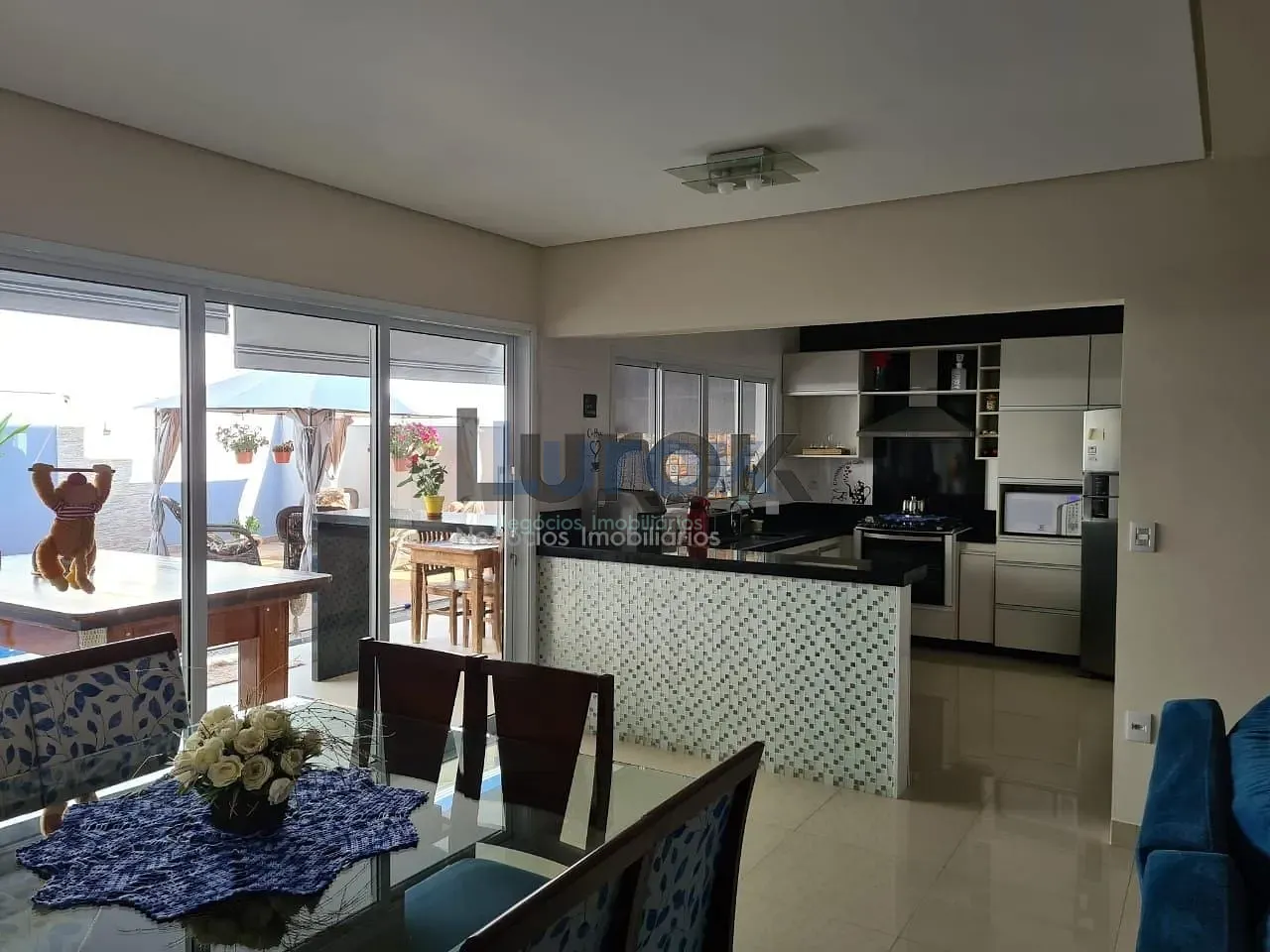 Casa, 3 quartos, 248 m² - Foto 8