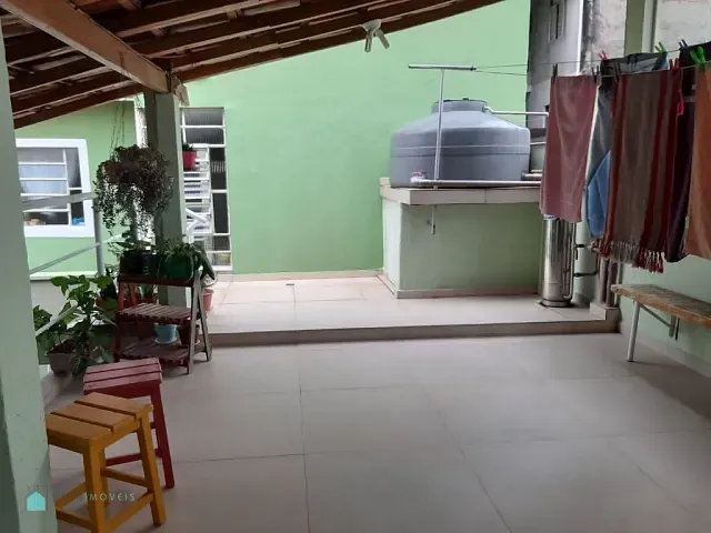 Casa com 175m² 4 quartos e 2 banheiros, à venda, no bairro Vila Marina em São Paulo