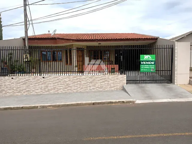 Casa com 264m² 3 quartos e 2 banheiros, à venda, no bairro Boqueirão em Guarapuava