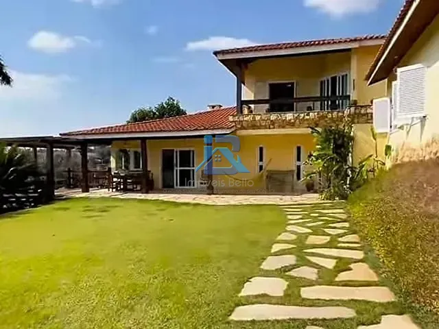 Casa com 1800m² 3 quartos e 4 banheiros, à venda ou para alugar, no bairro Ville Chamonix em Itatiba