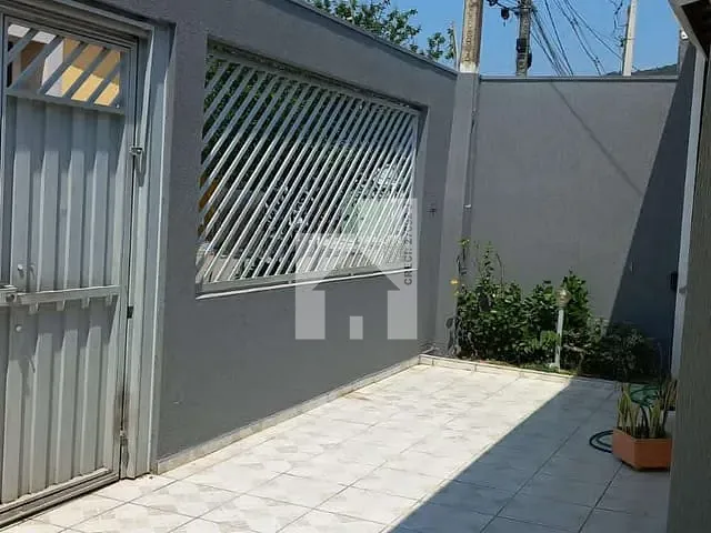 Casa com 250m² 3 quartos e 2 banheiros, à venda, no bairro Jardim Ipanema em Jundiaí