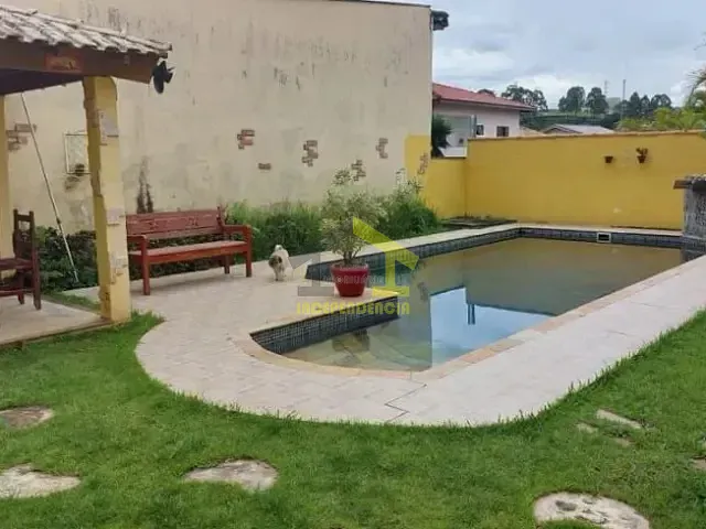 Casa com 600m² 3 quartos e 4 banheiros, à venda, no bairro Jardim do Golf I em Jandira