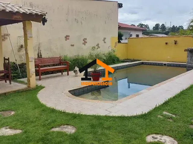 Casa com 600m² 3 quartos e 4 banheiros, à venda, no bairro Jardim do Golf I em Jandira