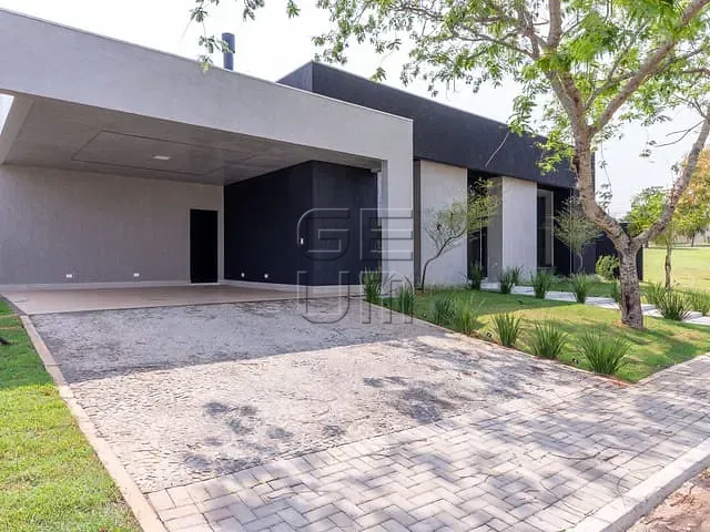 Casa com 665m² 4 quartos e 4 banheiros, à venda, no bairro Jardim Tarobá em Cambé