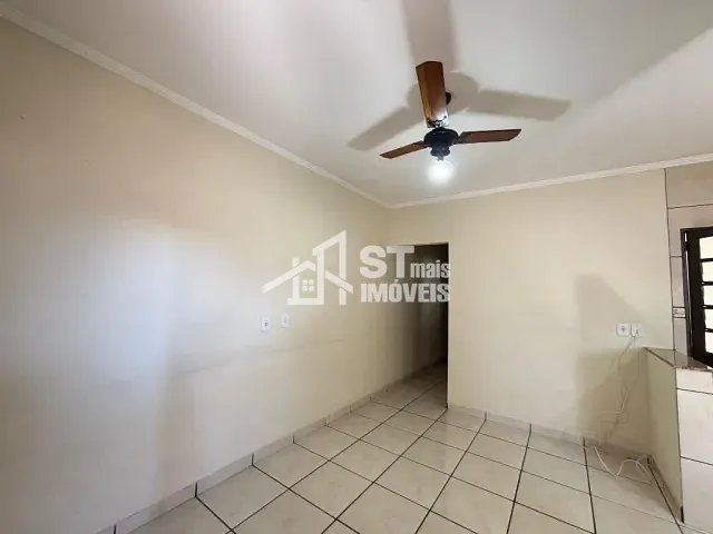 Casa com 150m² 2 quartos e 1 banheiro, à venda, no bairro Jardim Rio Branco em Andradas